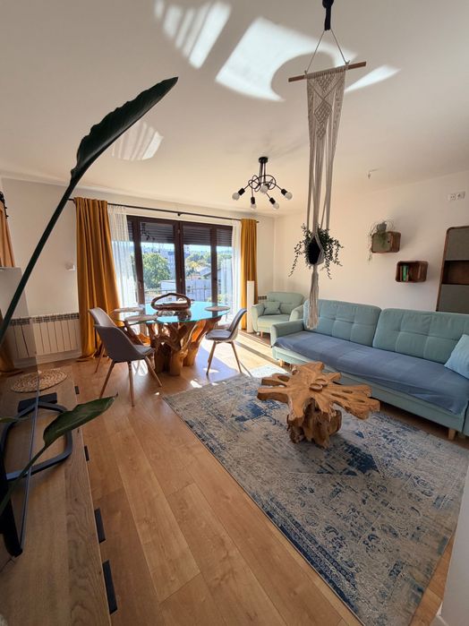 80 m² w centrum Wieliczki | Klimatyzacja, parking, 2 balkony | Wysoki standard