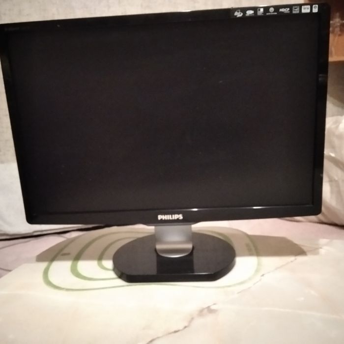 Монитор philips 19"
