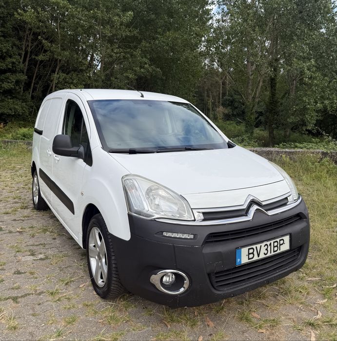 Citroen berlingo 1.6 hdi automática 3 lugares
