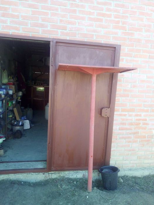 стол металический для улици