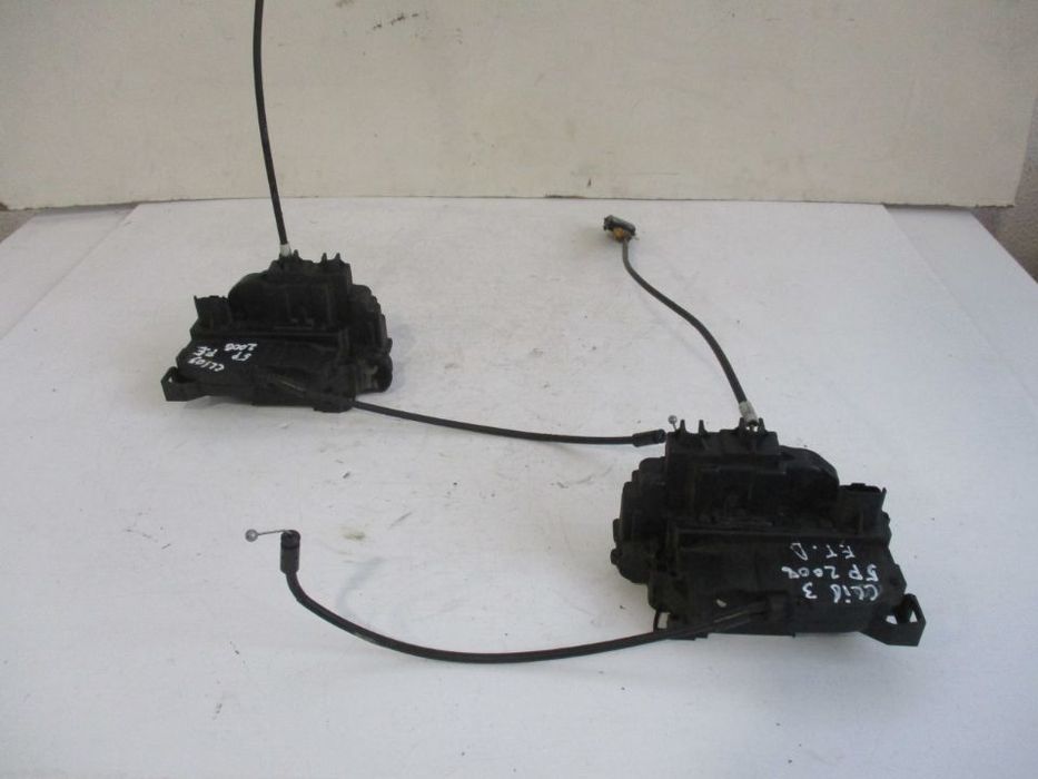 Fechadura / Trinco De Porta Renault Clio 3 III da frente esquerdo e direito