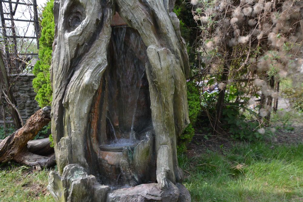 Fontanna ogrodowa "KONAR" wysokość 131 cm  - Darmowa wysyłka !!!