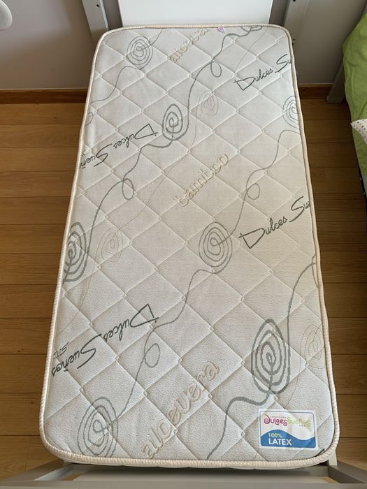 Trama Inova Branco e Cinza - Berço para Bebé - Cama Criança