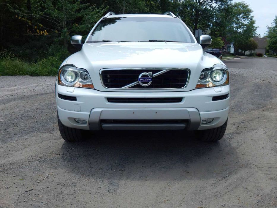 Volvo XC90      2013