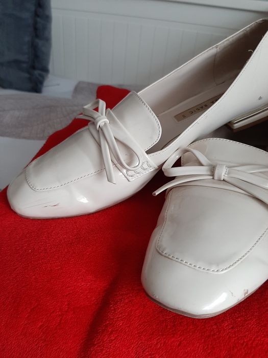 Sapato raso verniz