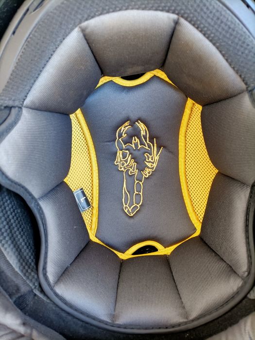 Capacete tamanho L novo