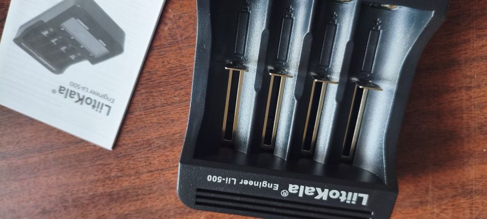 Універсальний зарядний пристрій LiitoKala Lii-500 Engineer
