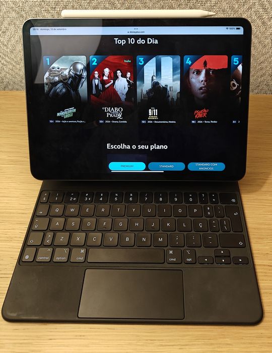 iPad Pro 11'' 256 GB Cinza Wi-Fi + Magic Keyboard Preto