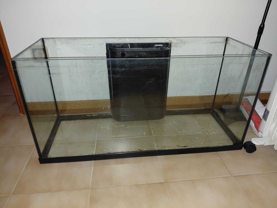 Aquário Aquatlantis 100lt e Filtragem Biobox 2 (Completo)