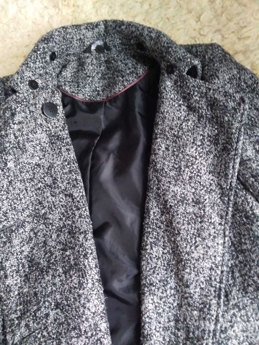 Płaszcz damski wiosenno-jesienny elegancki rozmiar 38 S