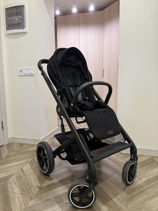 Коляска Cybex Balios S Lux Moon Black 2024р