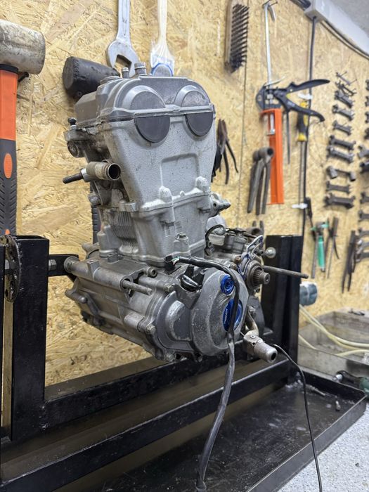 Silnik yamaha yzf 250 i gaznik 01-13 cala na czesci