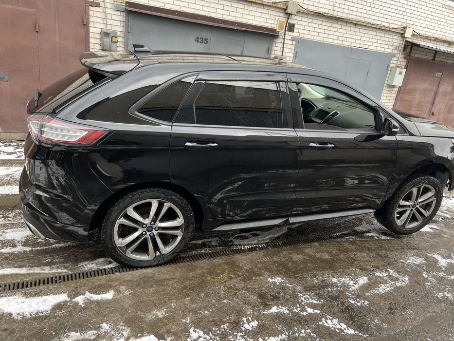 В разборе ford edge 2.7 sport 2018 год на максимальной комплектации