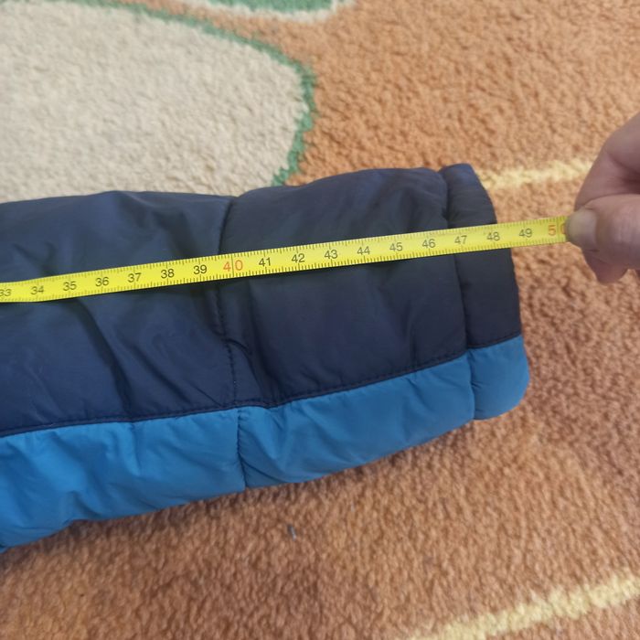 Демисезонная куртка на флисе