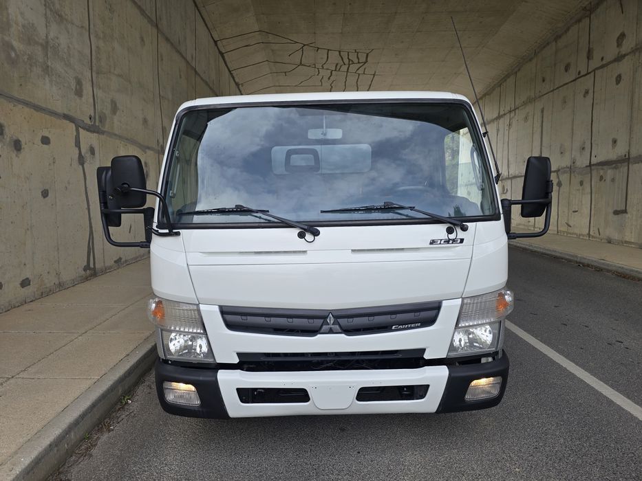 Mitsubishi Fuso 3C13 Báscula