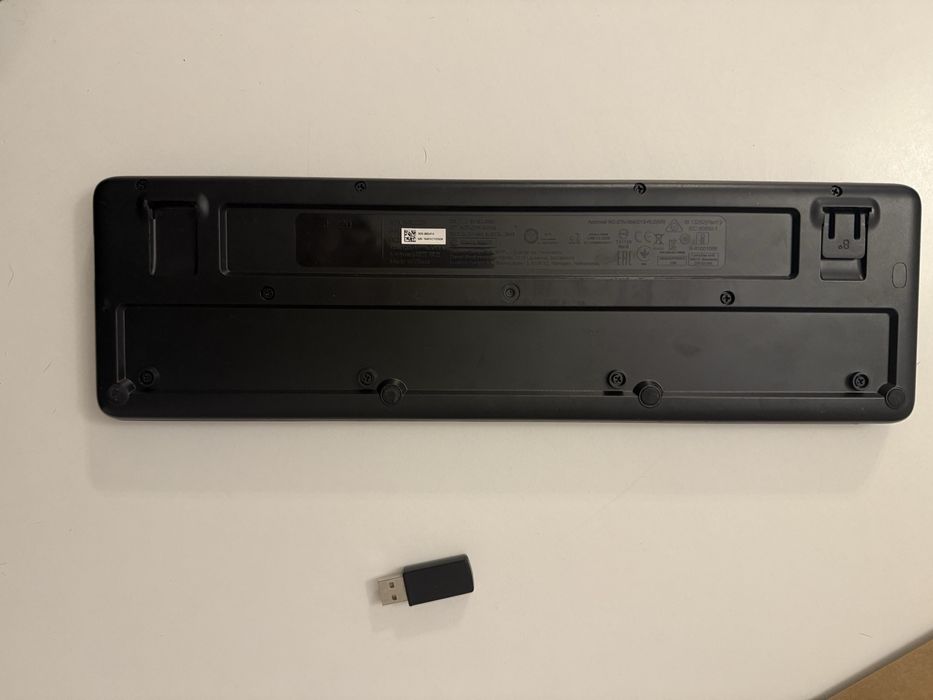 Brzprzewodowa klawiatura logitech