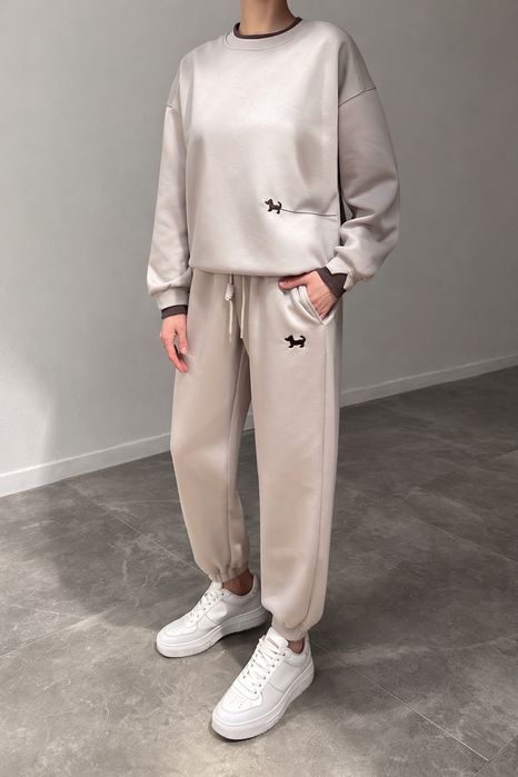 Костюм спортивний.