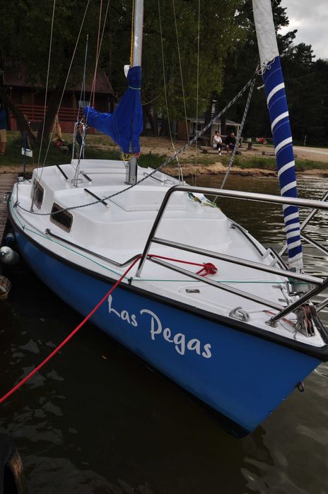 Pegaz 600cm od pierwszego właściciela z zar. przyczepą i silnikiem 6KM