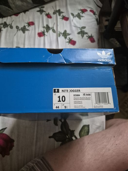Продам Adidas zx 500