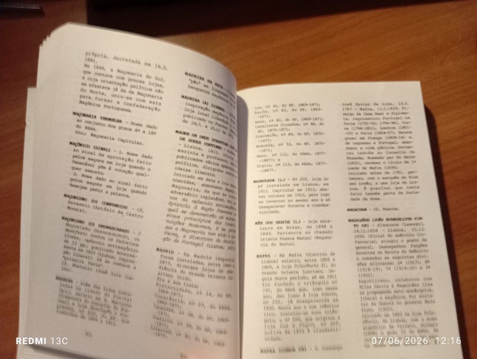 Dicionário de Maçonaria Portuguesa, vol. II