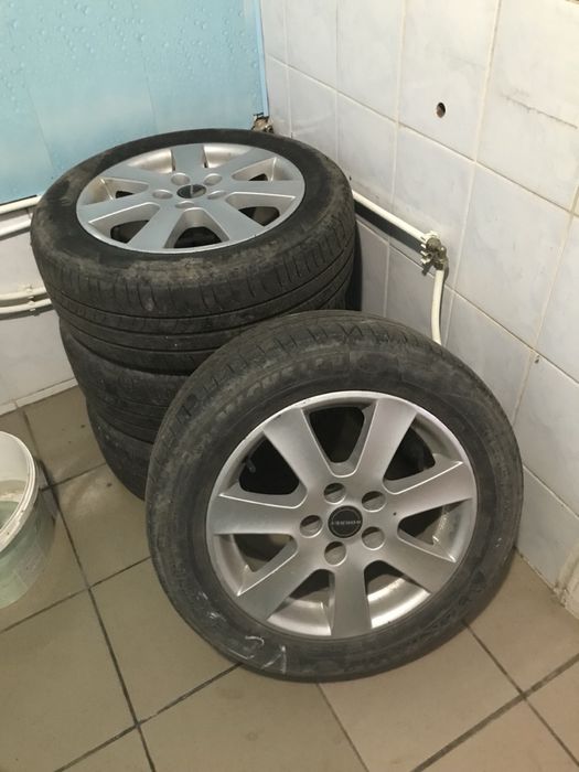 Диски r16 FORD ,VOLVO 5х108 шини 205/55/16 michelin