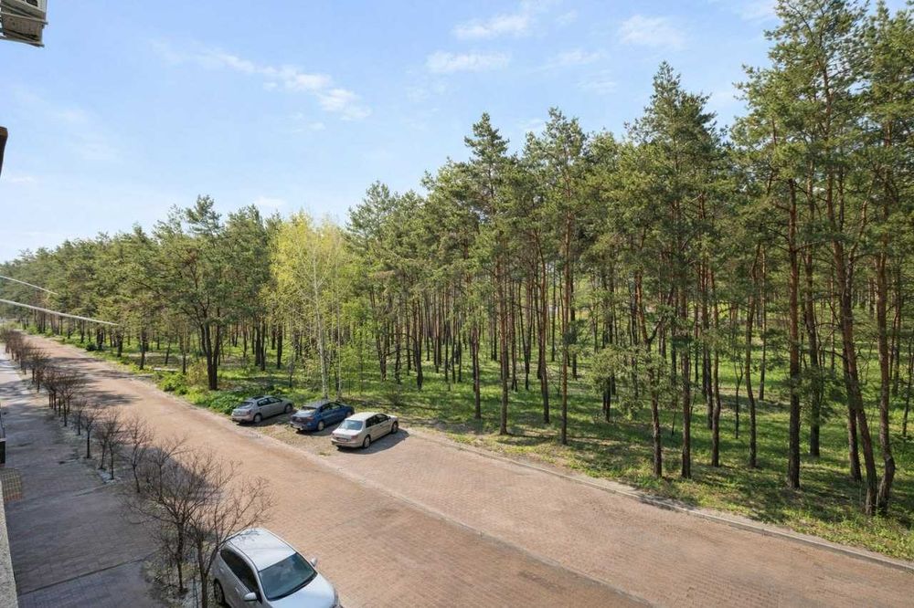 Без %  Продаж 1-кімнатної квартири в ЖК «Лісова Казка», метро Лісова, Є газ,  Є оселя, Є відновлення