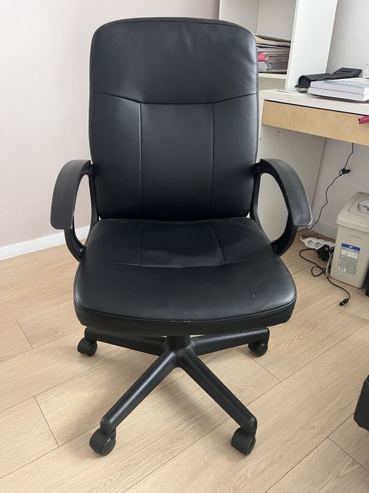 Sprzedam Fotel biurowy