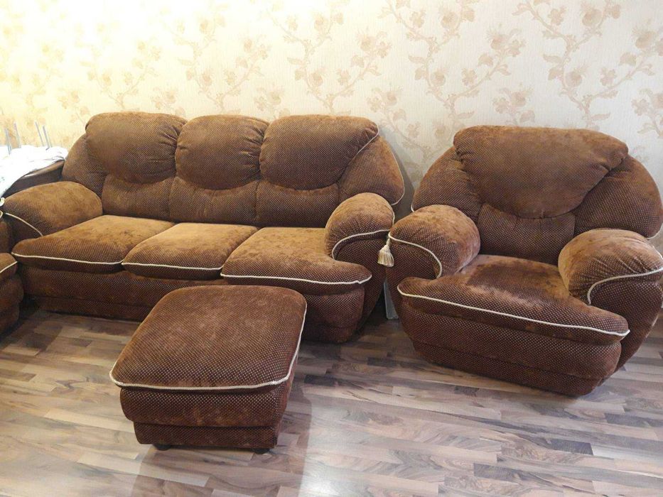 Продам набор мягкой мебели