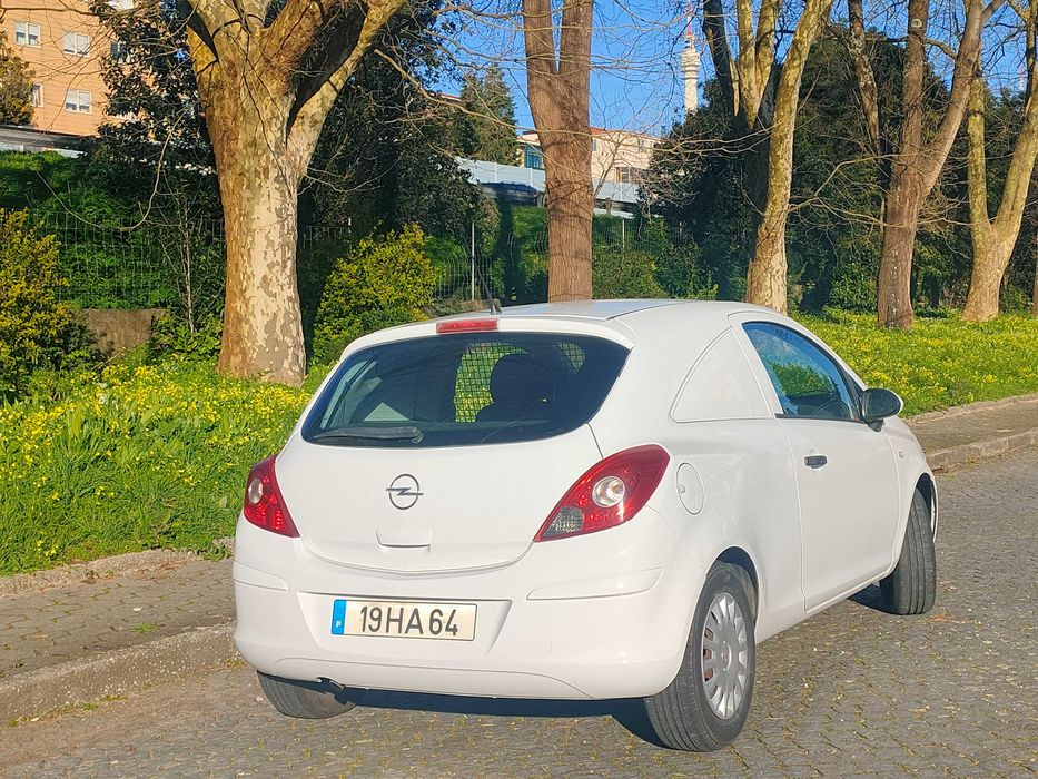 Opel Corsa 1.3 CDTI Comercial 2008 AC Inspeção Feita