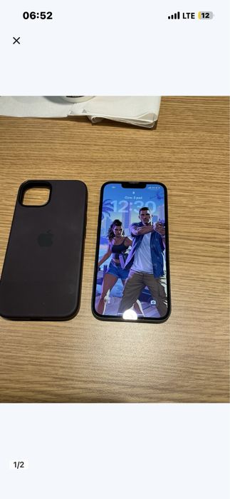 Smartfon Apple iPhone 14 128GB plus etui