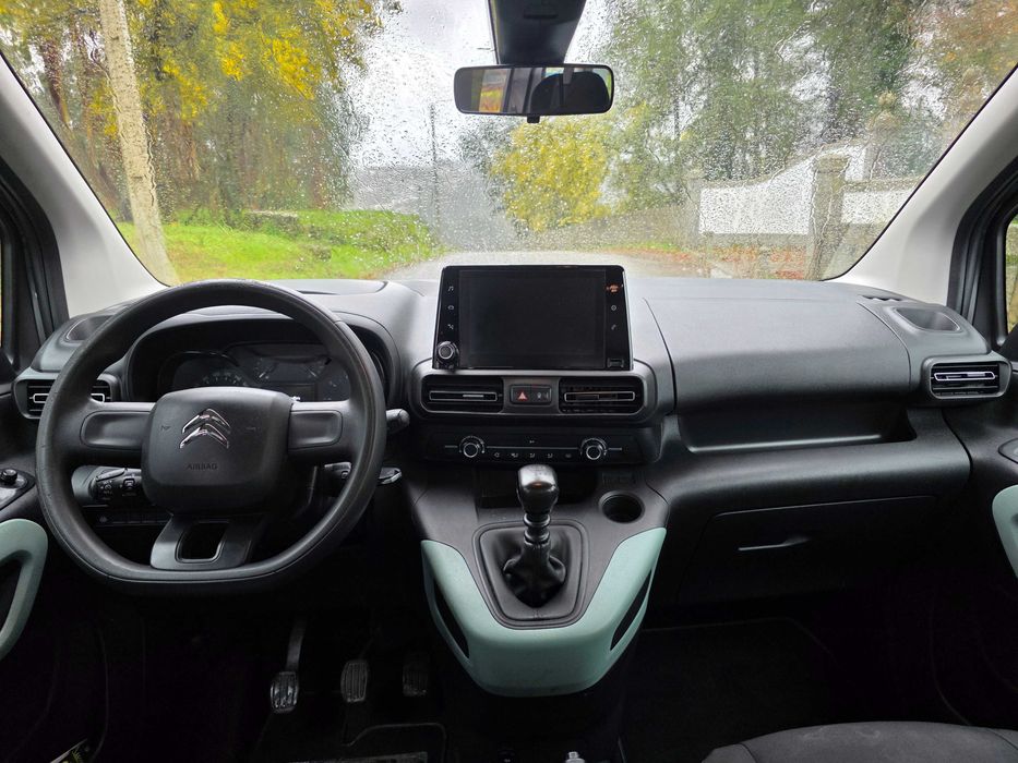 Citroen berlingo 1.2 gasolina 7lugares