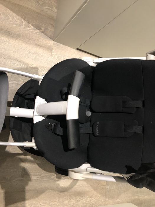 Carrinho Quinny e cadeira Besafe