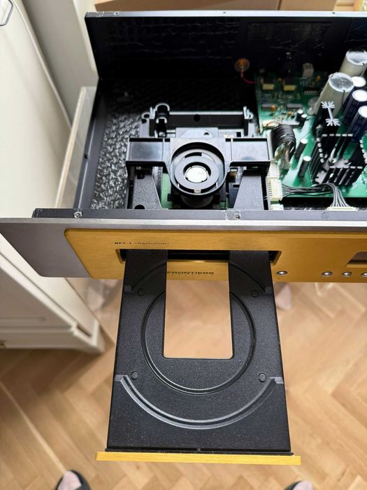 CD Transport Sonic Frontiers SFT-1 mega stan. Laser NOS Philips.