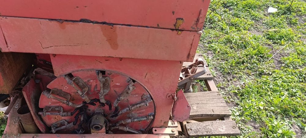 Продам саджалку чеську 2 рядну