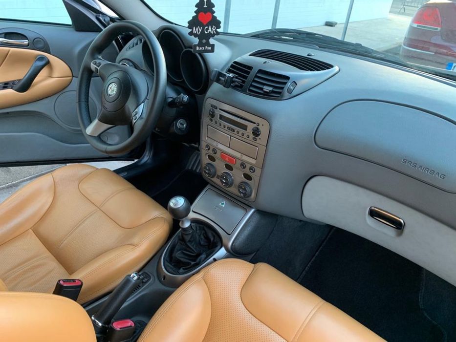 Alfa Romeo GT  1.9 Jtd