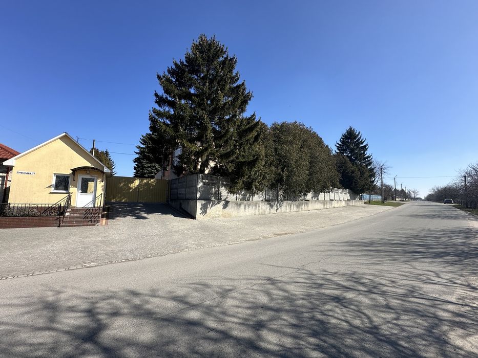 Оренда приміщення вільного призначення в пригороді Тернополя.
