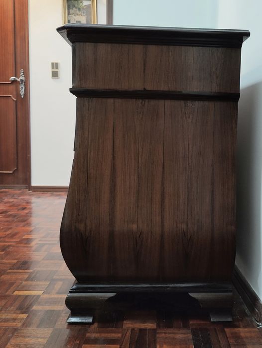 Cómoda em Madeira de Óptima Qualidade ao Estilo Império