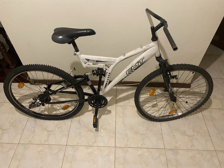 Bicicleta para aranjar