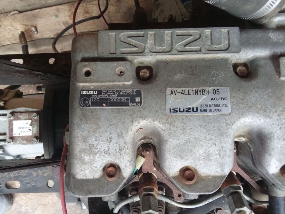 Двигатель ISUZU дизельный