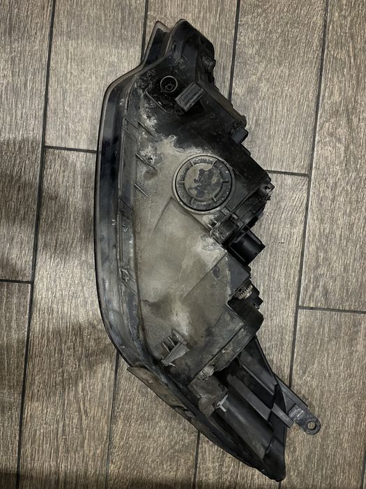 Передня права фара Kia Forte (Cerato) 3 YD