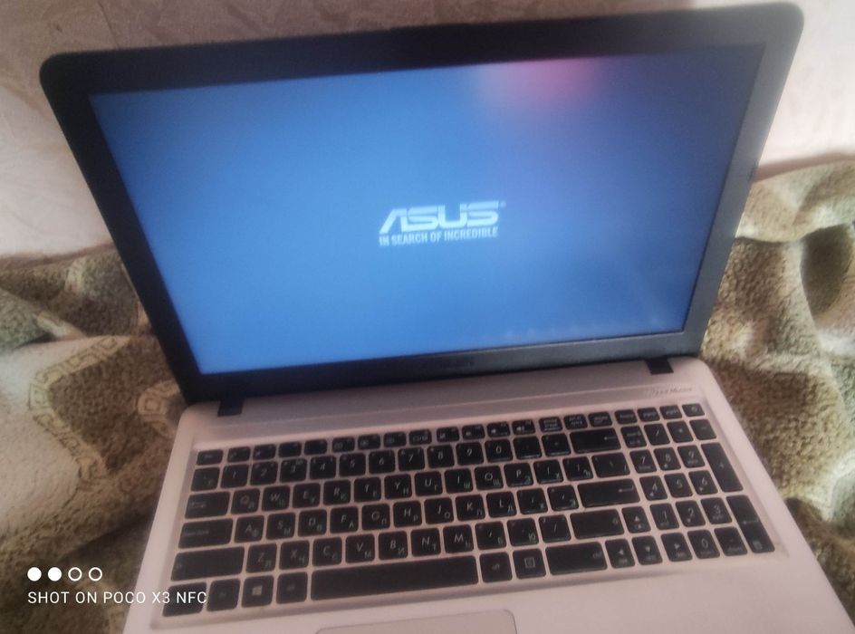 Ноутбук asus x540n