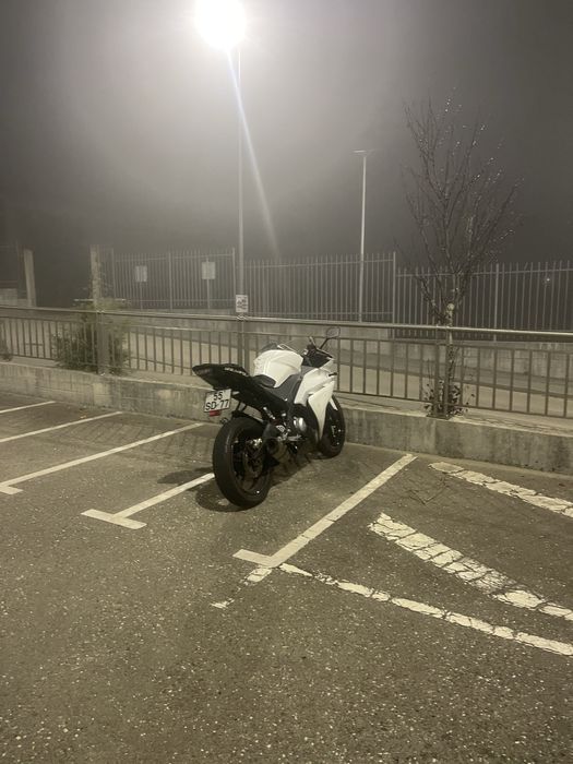 Yamaha  yzf r125 Akrapovič