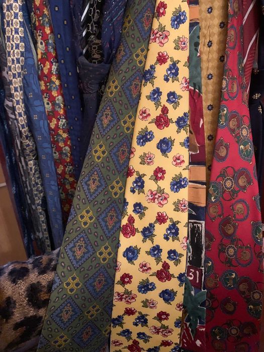 Краватки , галстуки