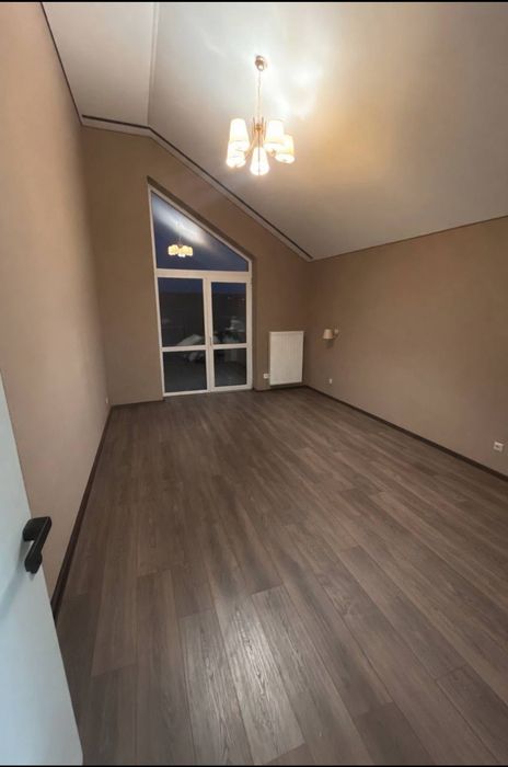 Продам сучасний новий дуплек с.Пилиповичі.