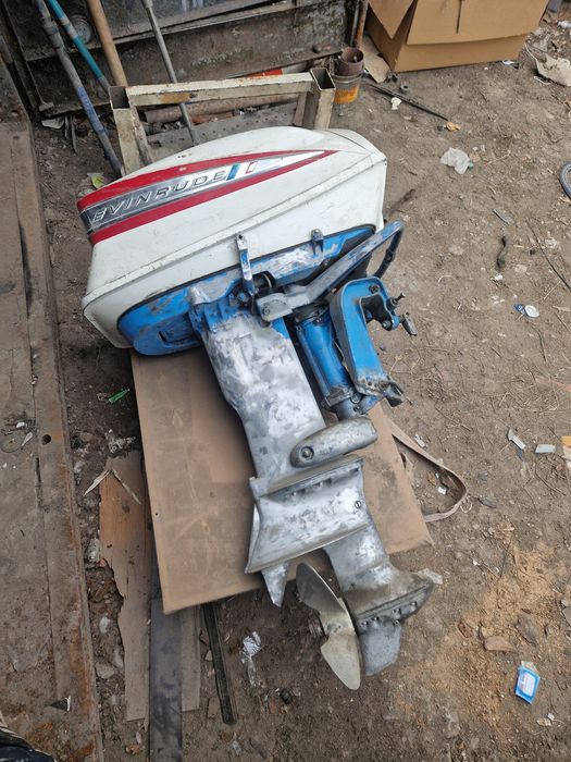 Лодочный мотор Evinrude