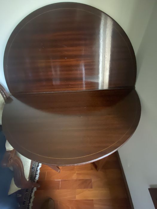 Mesa consola dobravel em mogno . como nova.