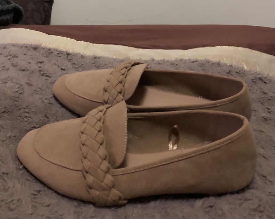 Sapatos beges mulher | NOVOS