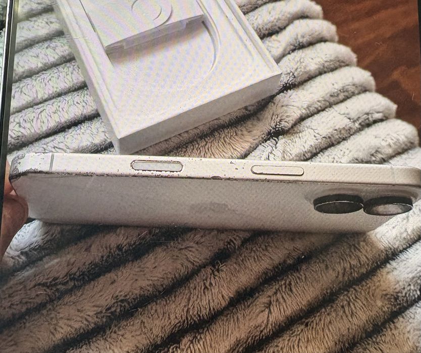 Iphone 16 biały 128 gb