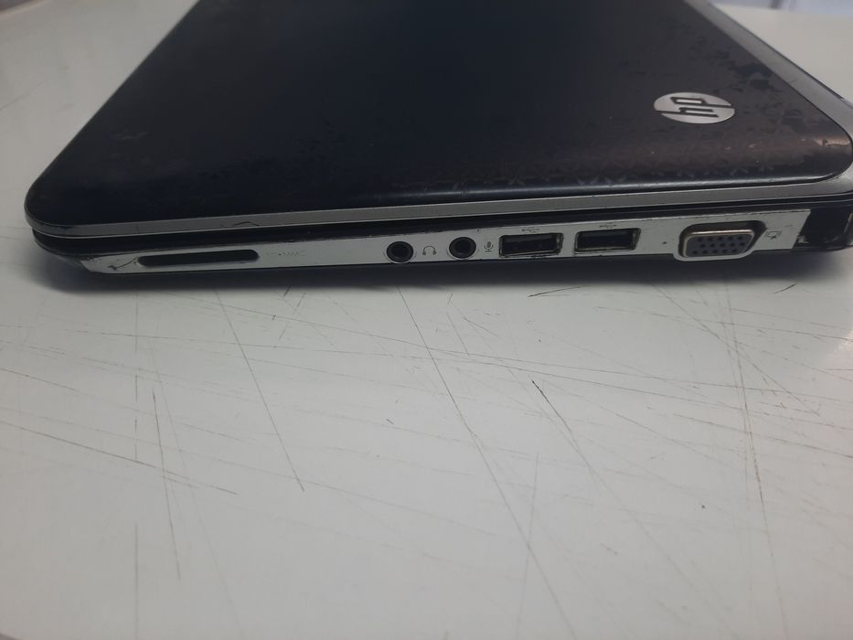 Ноутбук HP Pavilion dm1