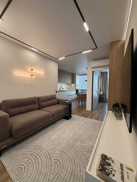 Добротна 2 кімнатна в центрі ЖК А5